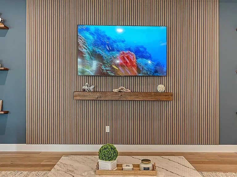 1537 Siesta Dr — Photo 8