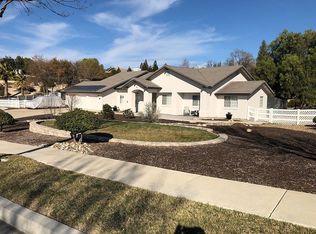 146 Via Fuchsia, Paso Robles, CA 93446