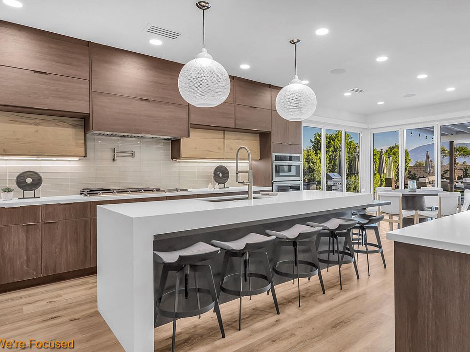 1st image of 84561 Calle Diego