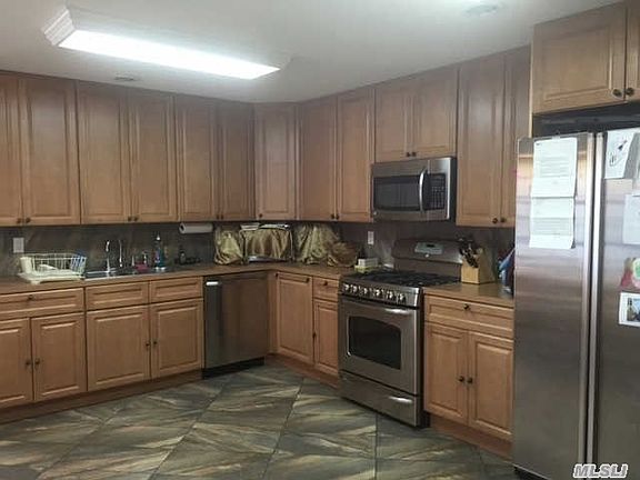 4th image of 149 Lakeside Dr S