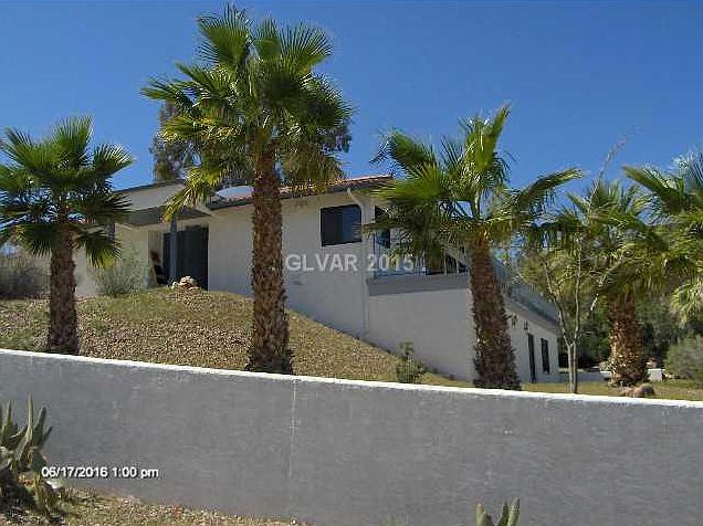 2nd image of 377 Laurel Dr