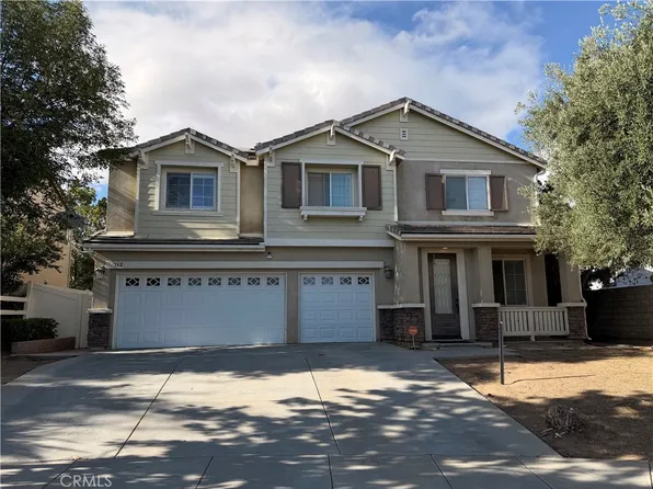 562 Quigley Ln, Perris, CA 92570