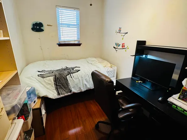 130-10 58th Avenue image 5 of 7