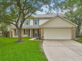 7803 Maple Brook Ln, Houston, TX 77095