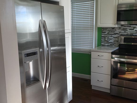 5th image of 1114 Wilkie Dr