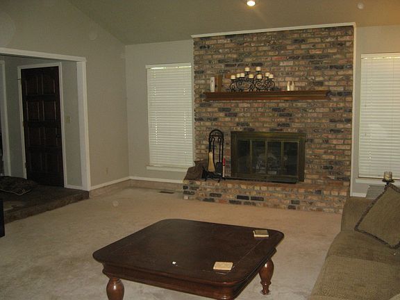 Living Room (view 2)