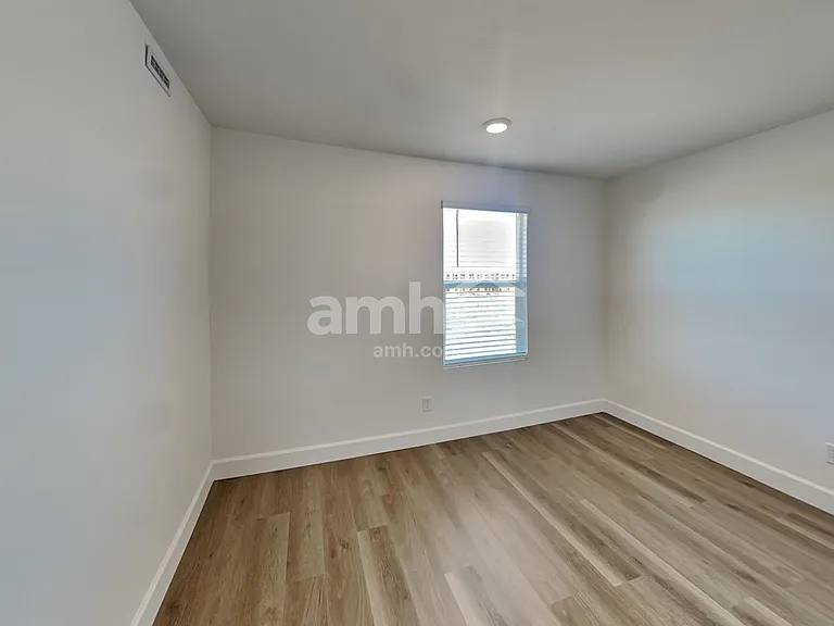 10506 Lagaspi Dr — Photo 13