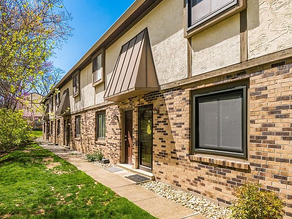 2nd image of 3215 Summerdale Ln #56