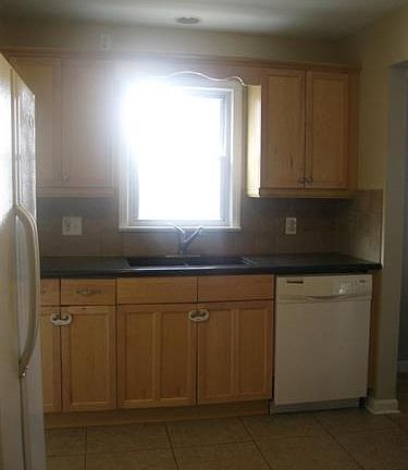 5th image of 5515 Orchard Ave