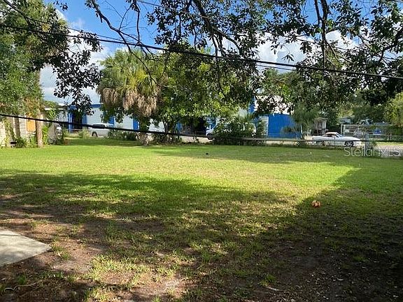 3rd image of 809 26th Ave W