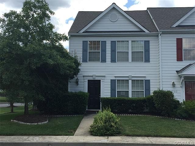 1st image of 10100 Sara Jean Ct #10100