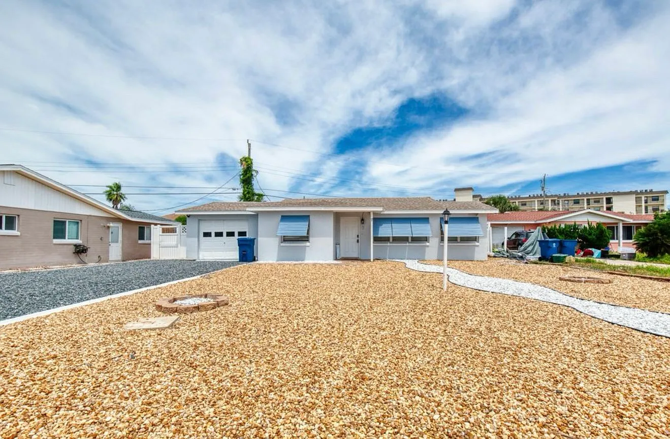 2 bed, 1143 sqft, $2,300 — Photo 3