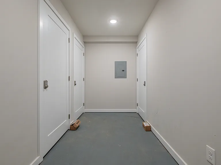 1329 N Randolph St #4 — Photo 36