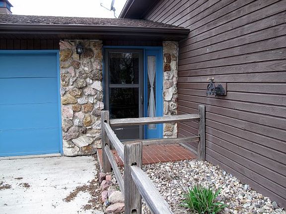 2nd image of 1208 Jackson Ave