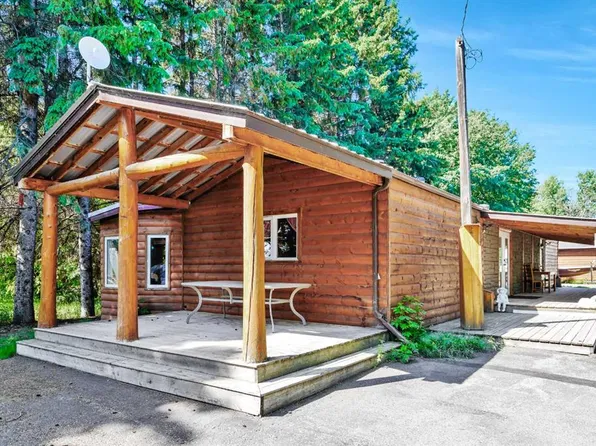 812 N 20th St, Didsbury, AB T0M 0W0