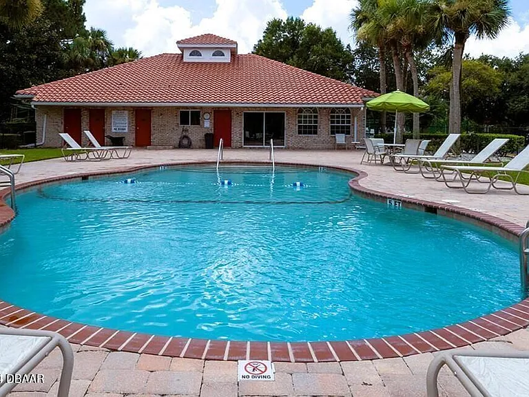 1224 Siesta Key Cir — Photo 35