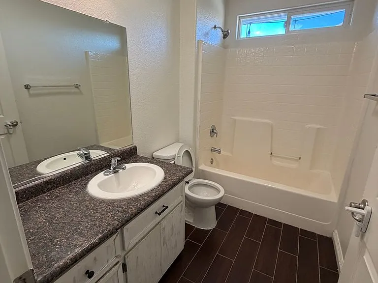 1501 Arnold Ct — Photo 17