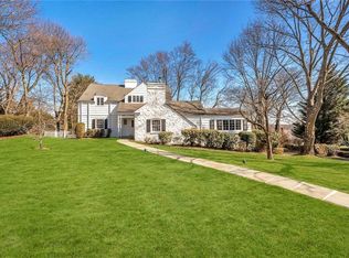 239 Clayton Rd, Scarsdale, NY 10583