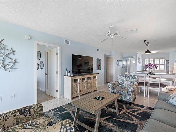 4th image of 1901 S Roosevelt Blvd APT 407W