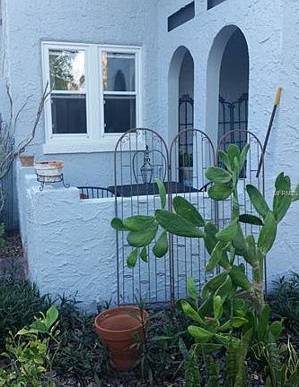 2nd image of 208 Leon Ave