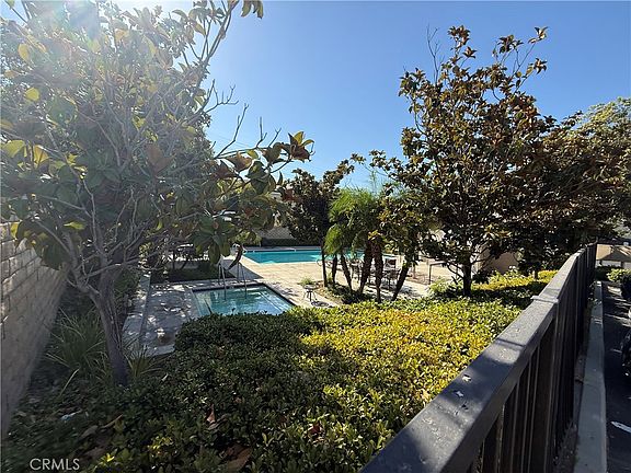 3rd image of 28282 Cedar Ln