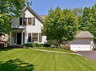 905 Valley Rd, Glencoe, IL 60022