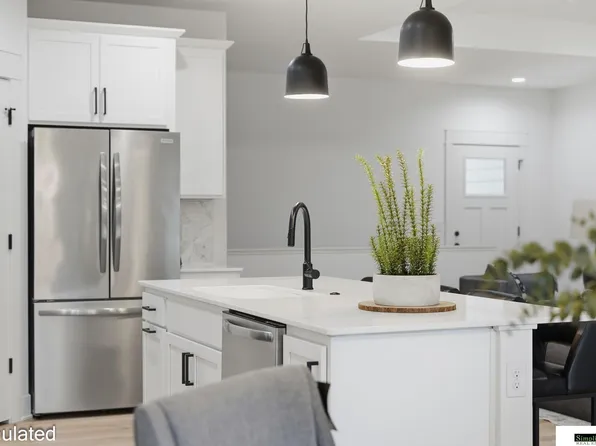 4917 Spire St, Lincoln, NE 68516