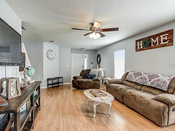 5th image of 7514 Maroon Peak Dr