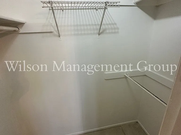 1912 Wizard Ct — Photo 12