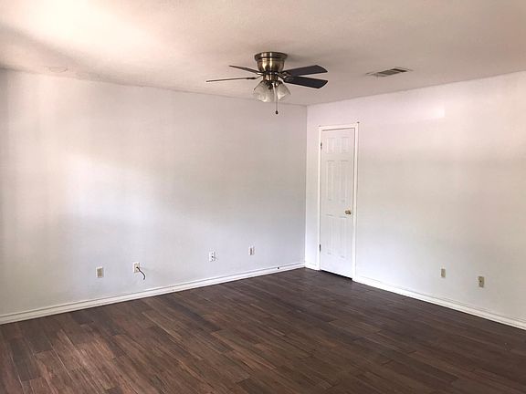 2nd image of 1006 Hazelton St