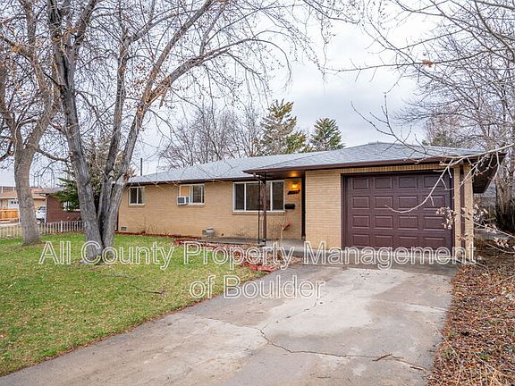 3rd image of 1117 Vivian St