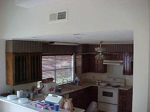 5th image of 11322 Hollow Tree St