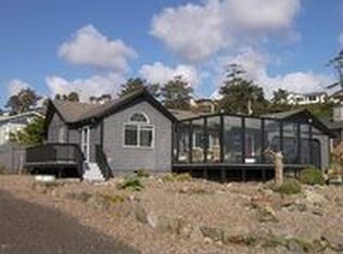 1906 NW Cutter St, Waldport, OR