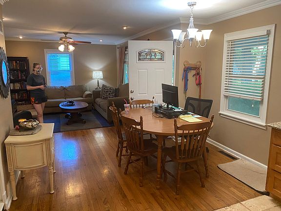 Open living room and dining area to kitchen front layout. Hardwood floors throughout. Large pet friendly.