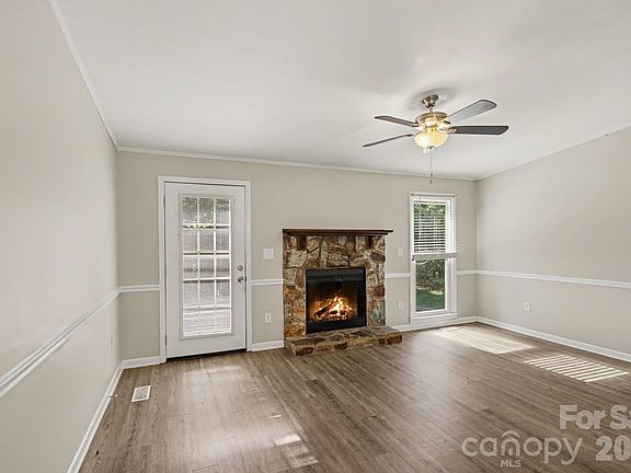 3rd image of 8204 Strawberry Point Dr