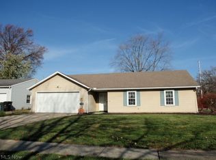 146 Miami Ave, Elyria, OH 44035