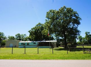 20222 Redbud Dr, New Caney, TX 77357