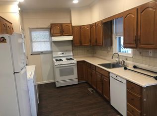 (Undisclosed Address), Farmingdale, NY 11735
