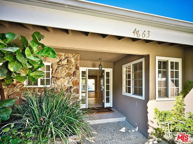 4863 Don Juan Pl — Photo 4
