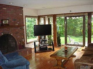 3rd image of 15 Richbourne Ln