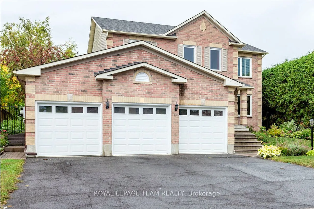 2 bed, $2,200 — Photo 1