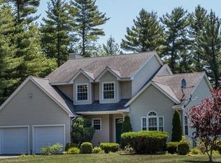 30 Two Ponds Rd, Belchertown, MA 01007