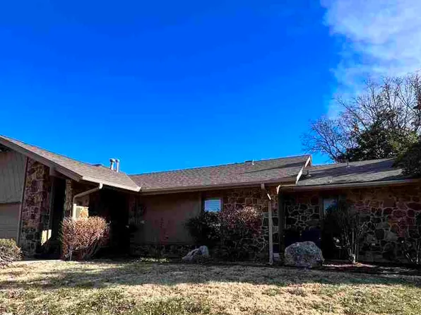 10 Pecan Pl, Ponca City, OK 74604