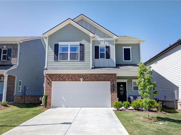 402 Perth Dr, Cartersville, GA 30121
