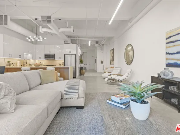 1130 S Flower St APT 211, Los Angeles, CA 90015