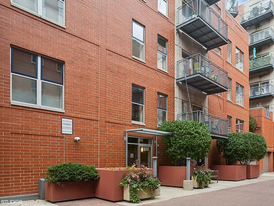 1st image of 1222 Chicago Ave #503