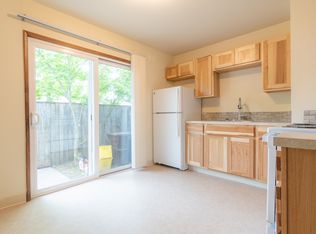 2842 SE Tibbetts St, Portland, OR 97202