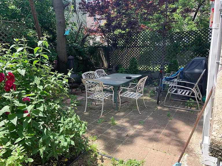 455 Wayne St #3 — Photo 9