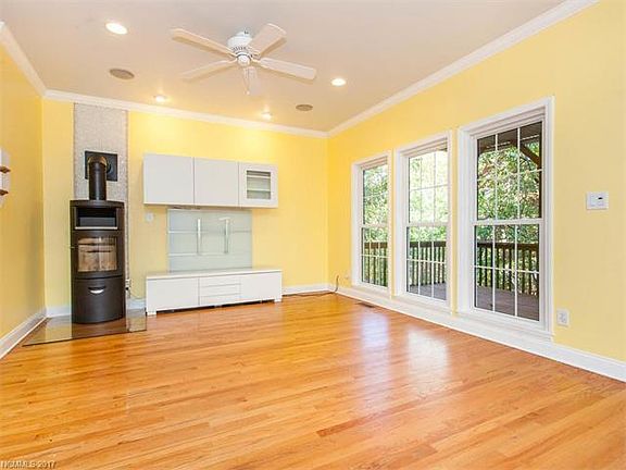 5th image of 113 Ballantree Dr
