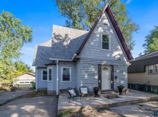 824 N Walts Ave, Sioux Falls, SD 57104